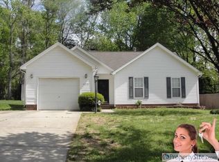 7512 Claymont Dr, Charlotte, NC 28227