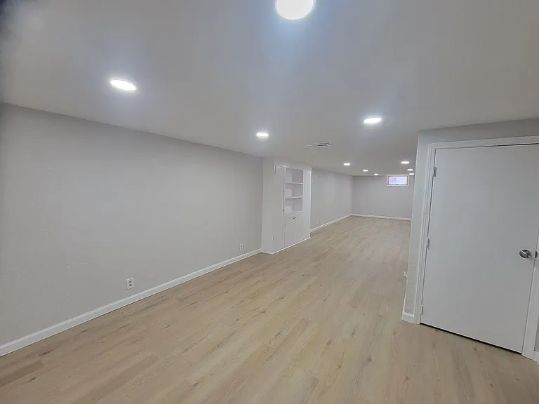 2518 W Kansas St — Photo 14