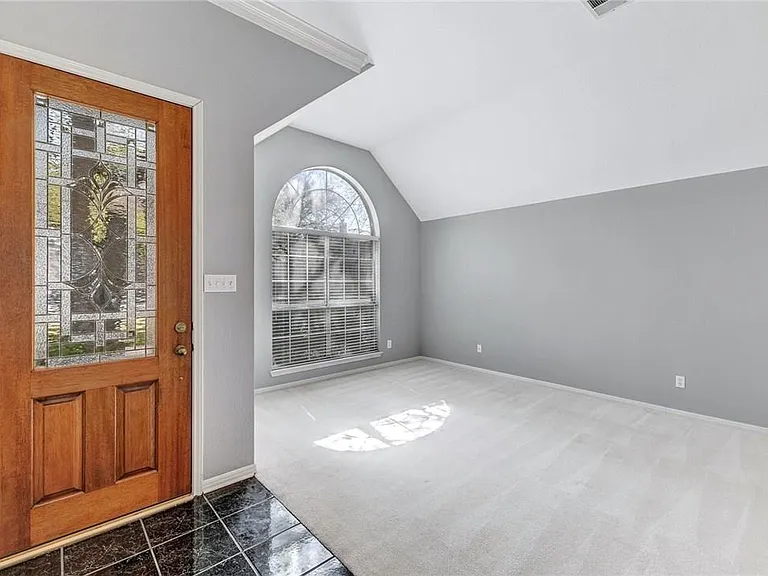 9404 Temecula Pass — Photo 4