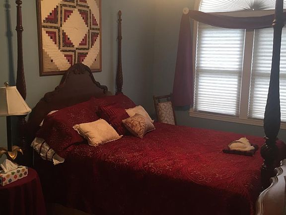 4th image of 2105 N Ashford Ct