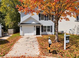 88 Birdsong Ln, Taylors, SC 29687