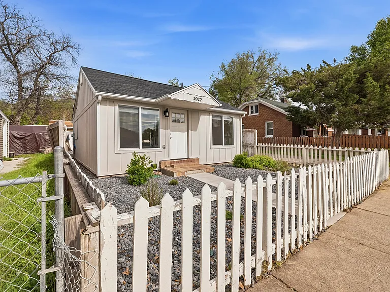 3022 Jefferson Ave — Photo 14