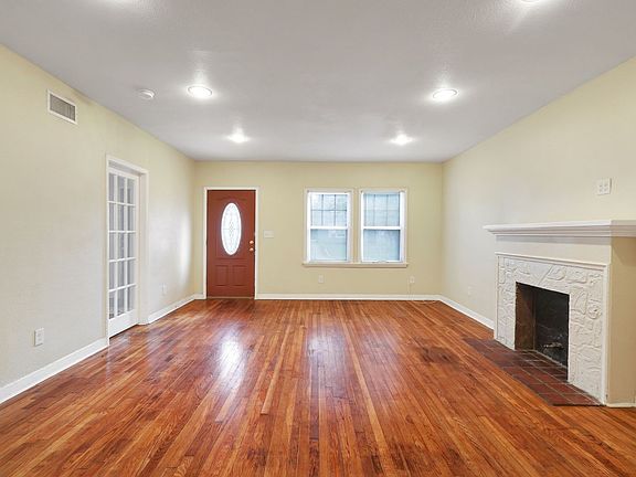5th image of 255 Natalen Ave APT 101