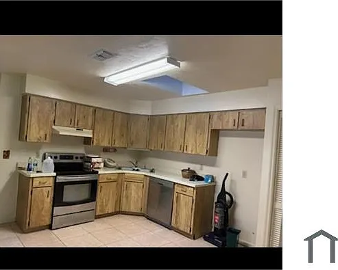 825 Brimfield Ct — Photo 5