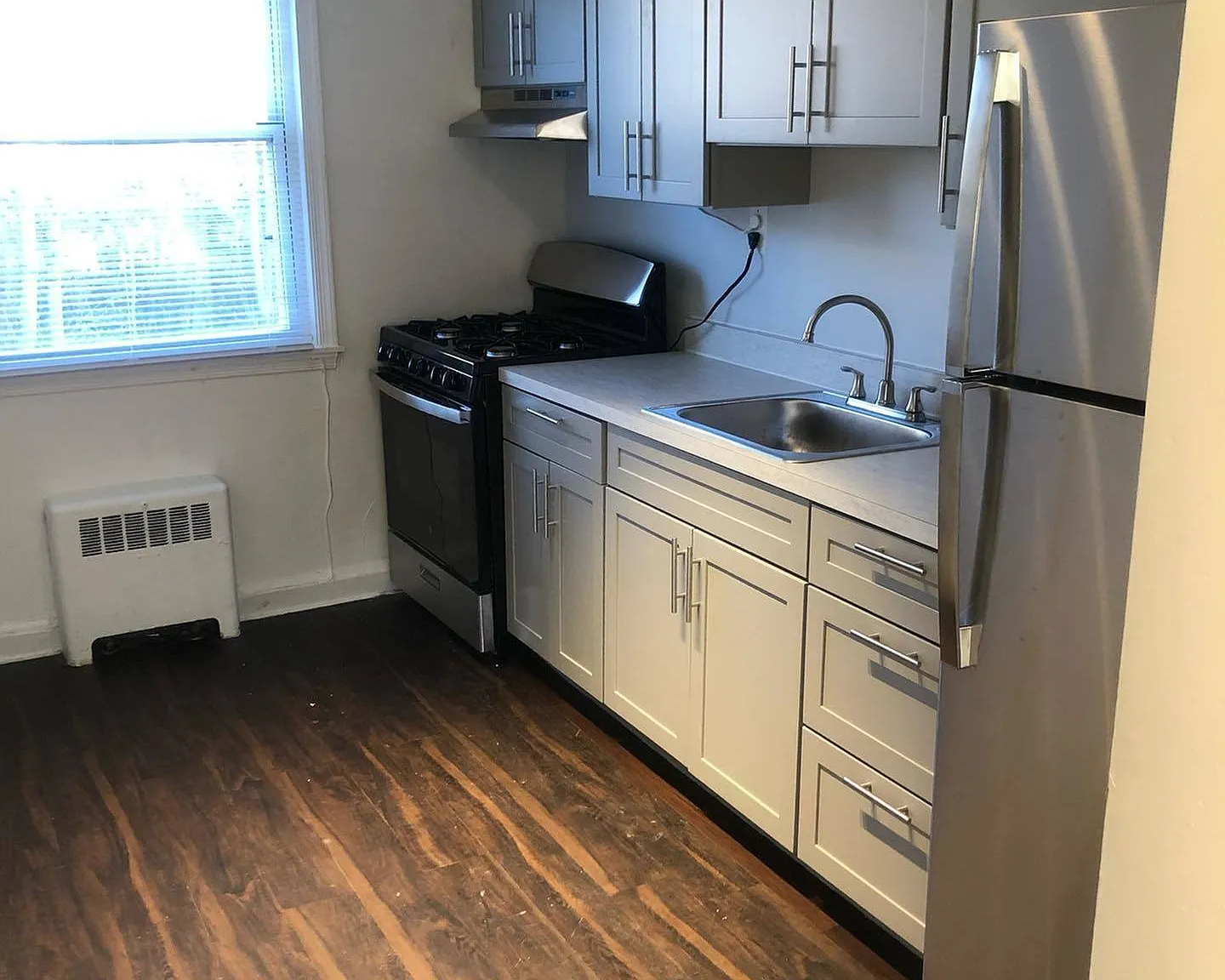 Wabash Manor Apartments — Photo 2