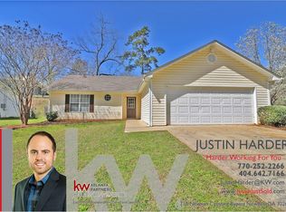 1 Canterbury Dr, Grantville, GA 30220