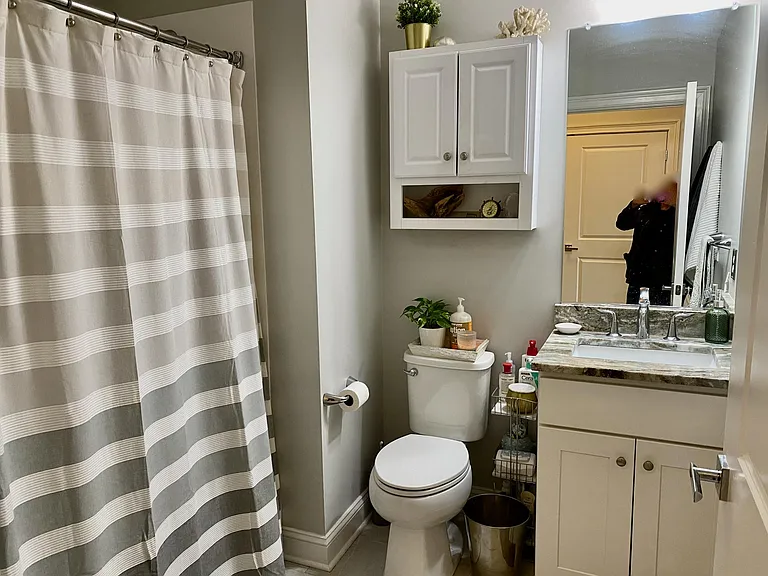 77 Van Dam St #201 — Photo 20