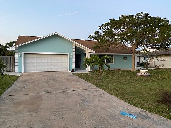 2nd image of 229 SW 38th St