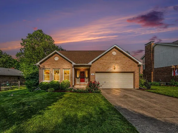 42 Carousel Cir, Fairfield, OH 45014