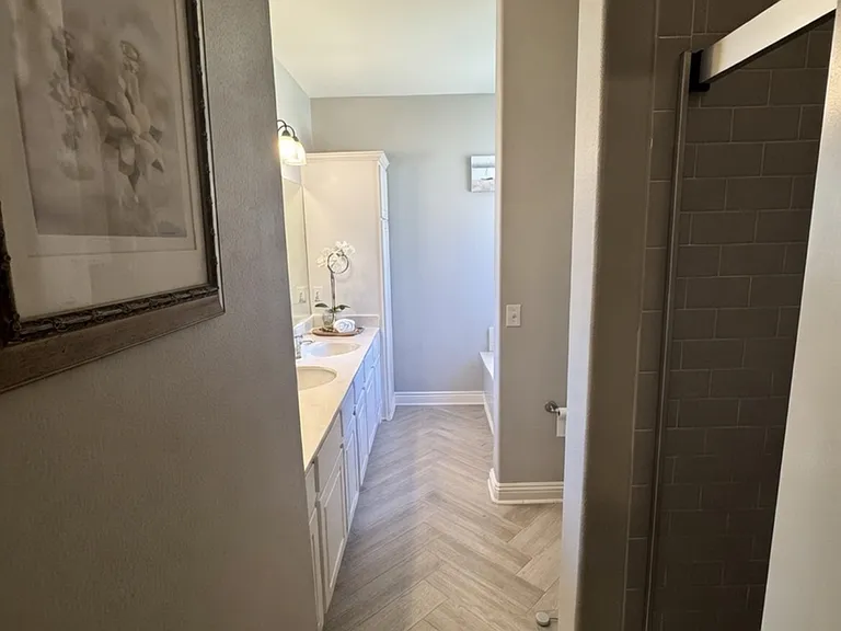 2840 N Boxwood Dr — Photo 5