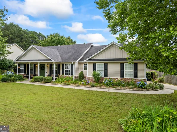 301 Bradford Ct, Auburn, GA 30011