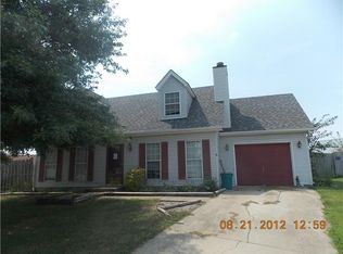 1833 Vale Ct, New Albany, IN 47150