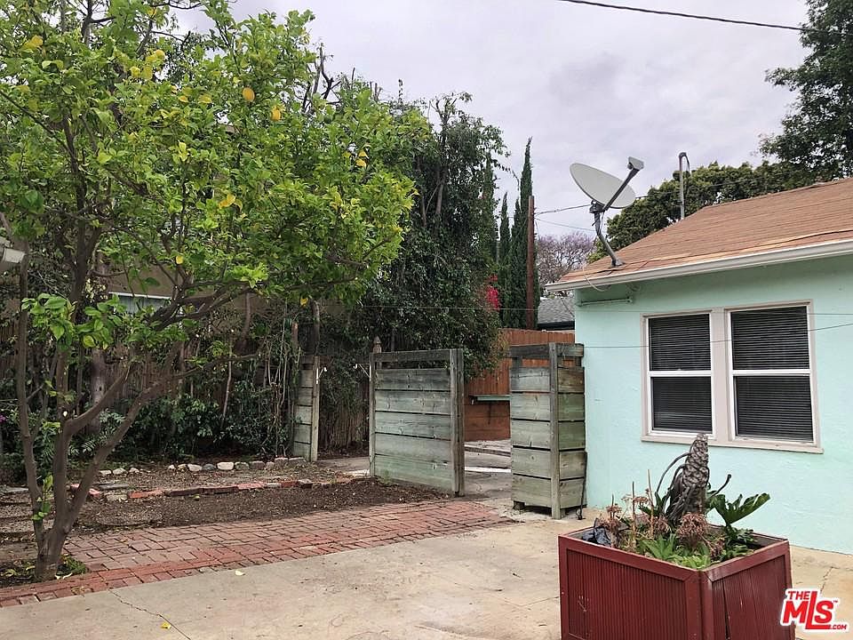 1st image of 2710 Sawtelle Blvd