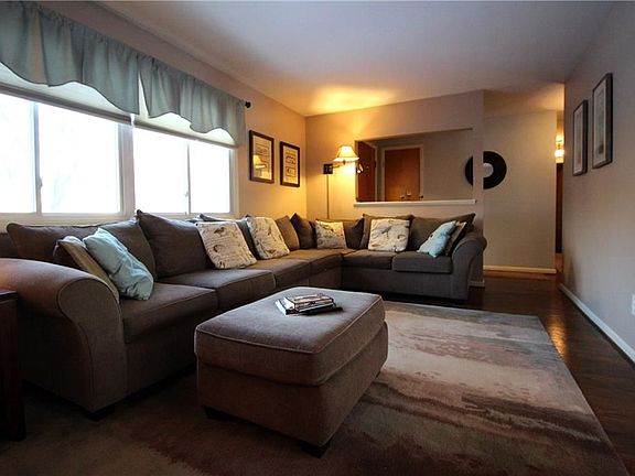 2nd image of 81 Finnegan Way