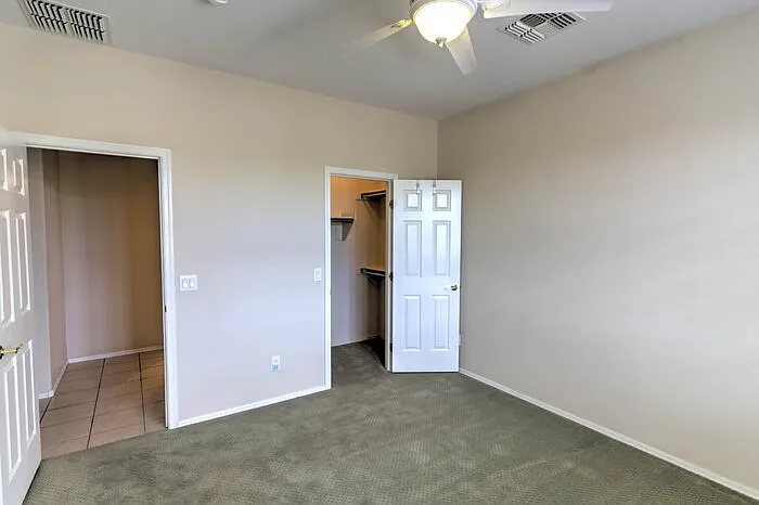 884 N Keyes Rd — Photo 32