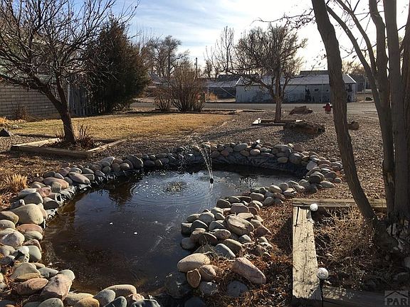 3rd image of 301 Vista Dr
