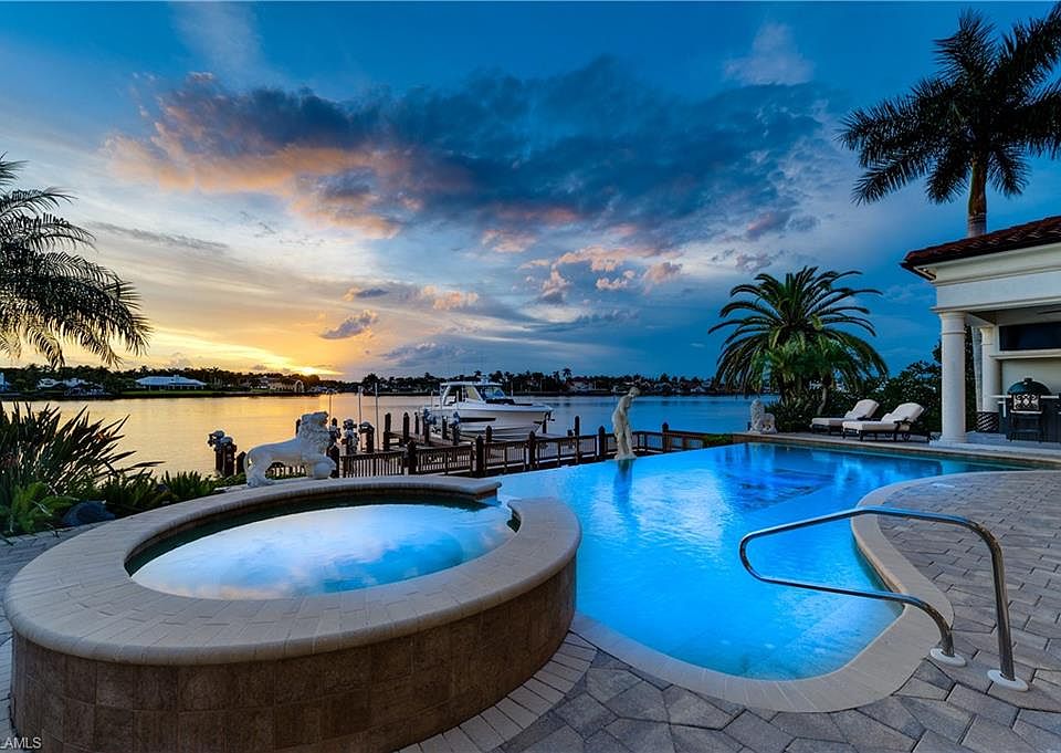 2300 Kingfish Rd, Naples, FL 34102 MLS 223082069 Zillow