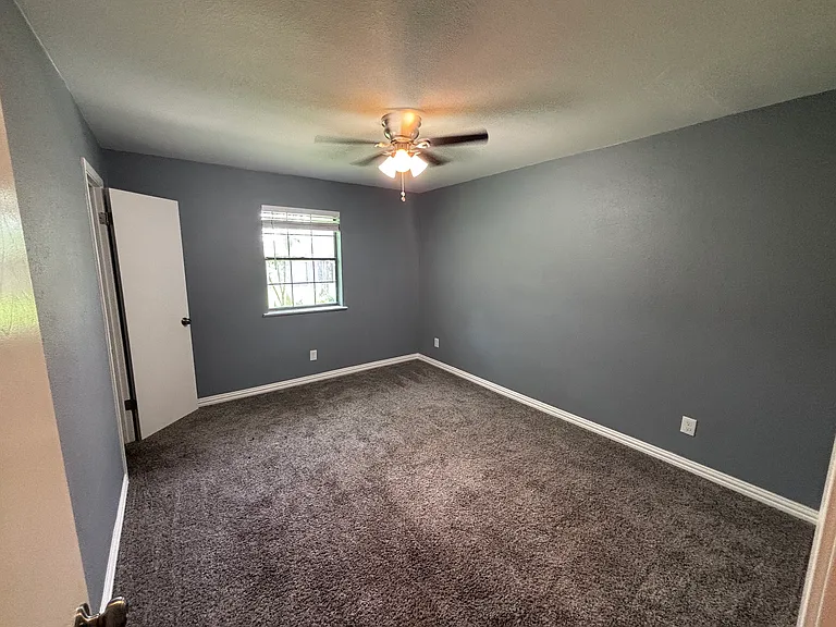 2533 Branch Creek Rd — Photo 5