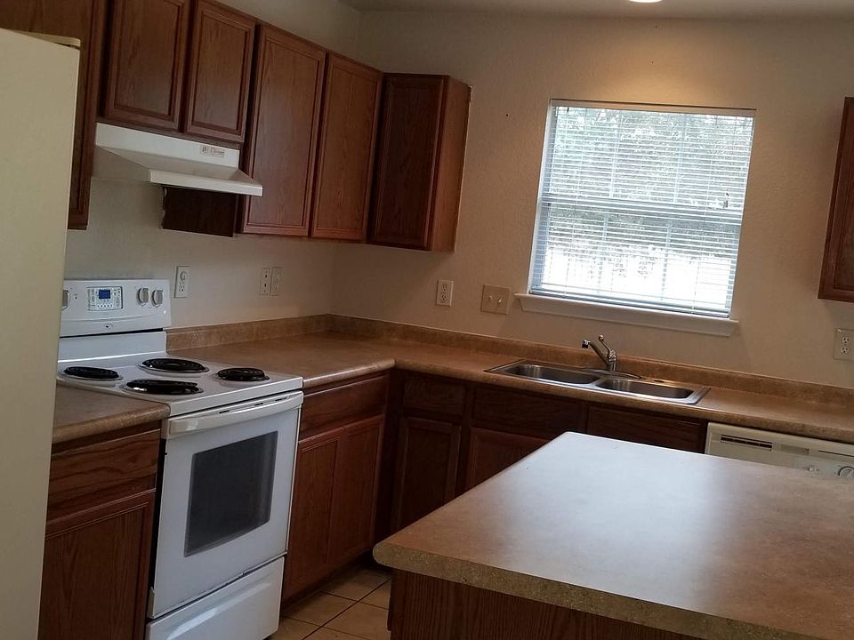 1st image of 7827 Mesquite Farm