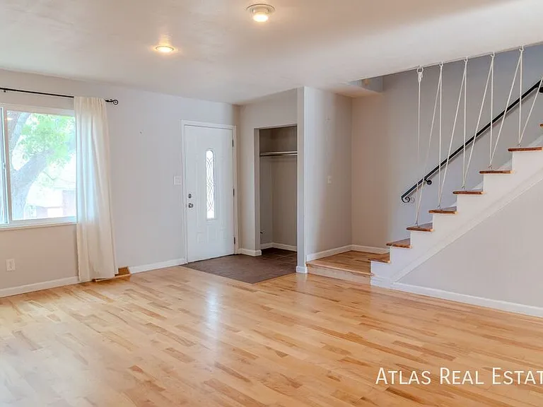 3653 W Union Ave — Photo 6