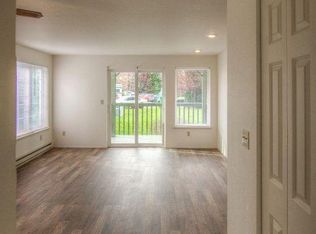 2272 Douglas Rd APT 1, Ferndale, WA 98248