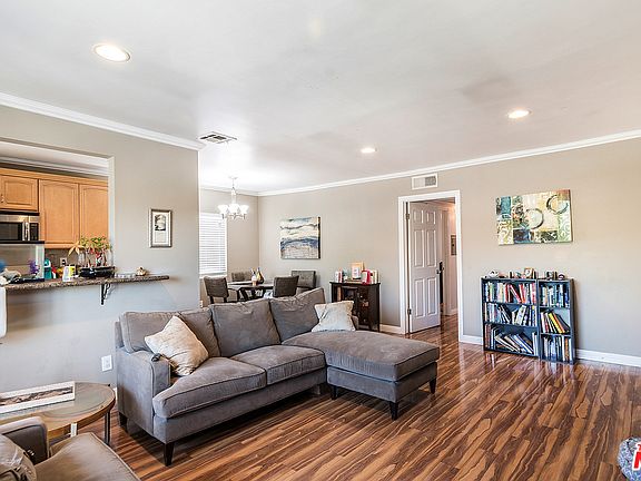 4th image of 5055 Coldwater Canyon Ave APT 206