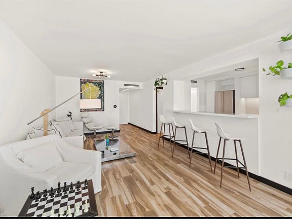 2nd image of 2655 Collins Ave #5