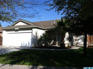 2130 N Steven Ave, Farmersville, CA 93223