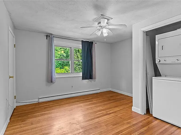 163 Chadsey Rd — Photo 7