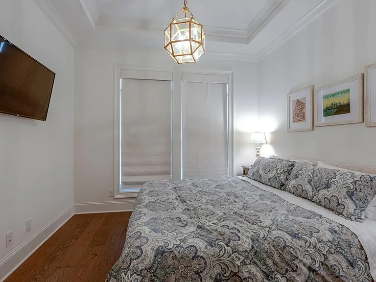 1906B Bernard Ave — Photo 26