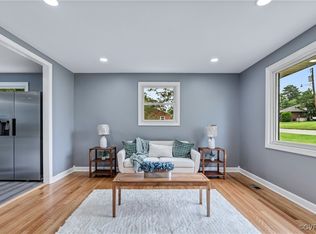 402 Mac Arthur Ave, Colonial Heights, VA 23834