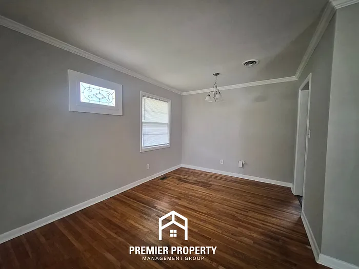 3218 Joslin St SW — Photo 7