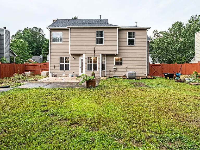 4512 Lake Park Dr — Photo 10