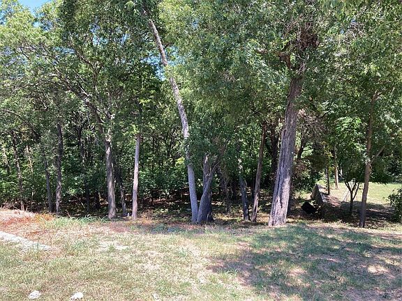 4th image of 1661 Carriage Creek Dr Lot 84