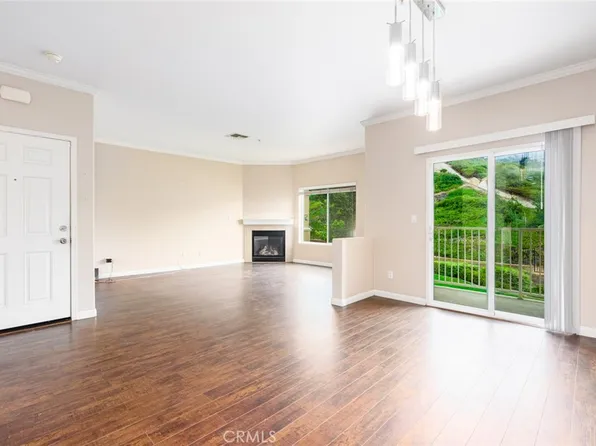 2832 Green River Rd Unit 102, Corona, CA 92882