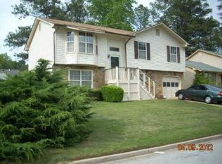 6438 Eastbriar Dr, Lithonia, GA 30058