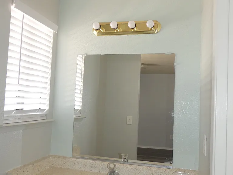 1221 N Peach Ave #144 — Photo 15