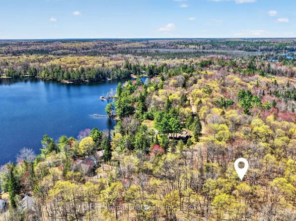 1165 Spring Lake Rd, Bracebridge, ON P1L 1X1