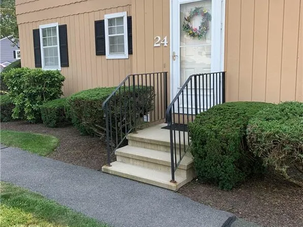 24 Natureview Trail #24, Bethel, CT 06801