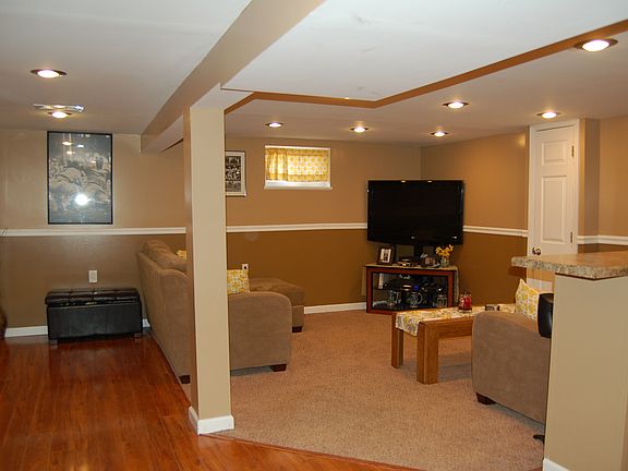 4th image of 24 Cliff Dr