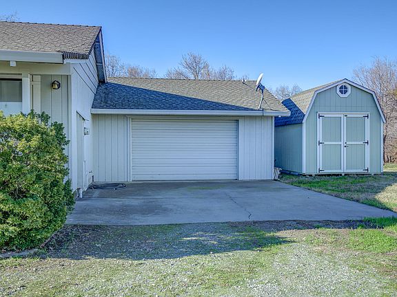 4th image of 9225 Shasta Blvd