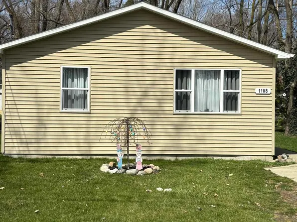1108 Harold St, Mount Pleasant, MI 48858