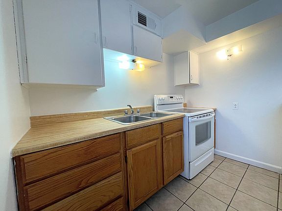 5th image of 510 E 1st Ave APT 05