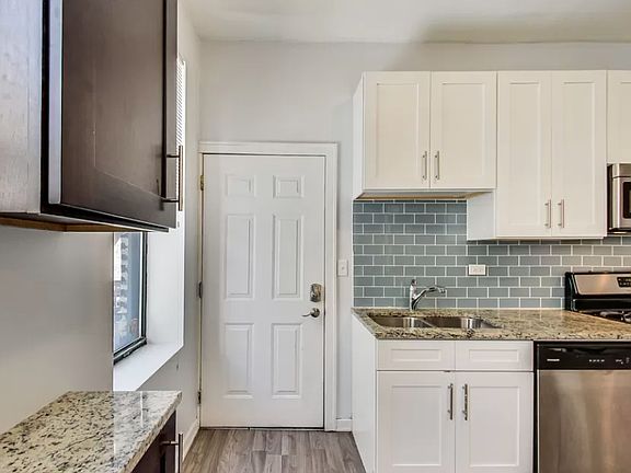 4th image of 1414 N Noble St #11203176