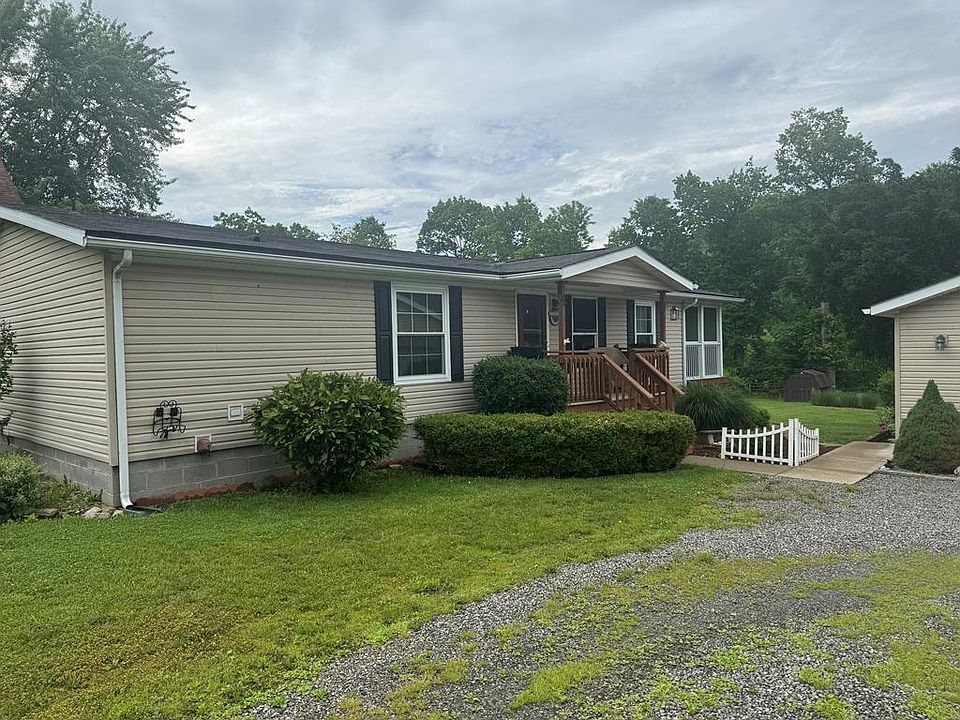 1st image of 220 FERRELL AVE