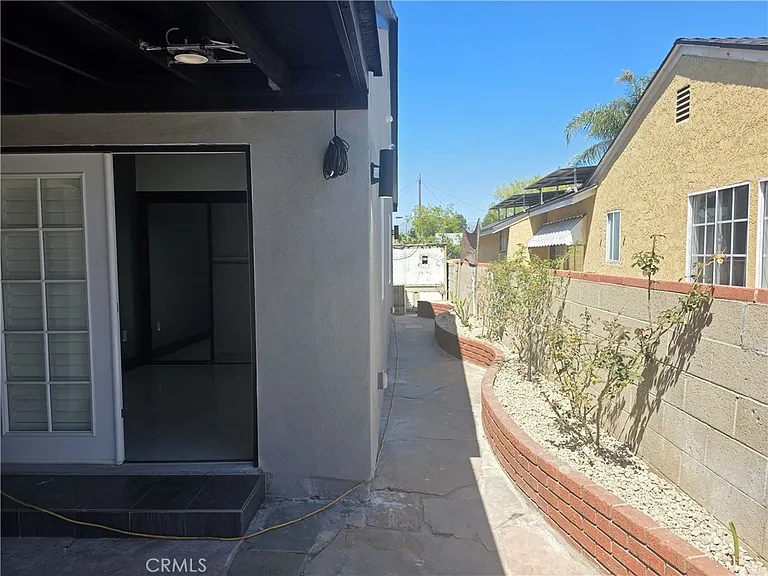 9523 Stanwin — Photo 10