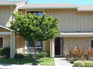 132 Park Ln, Richmond, CA 94803
