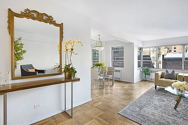 Sold by Compass | media 1