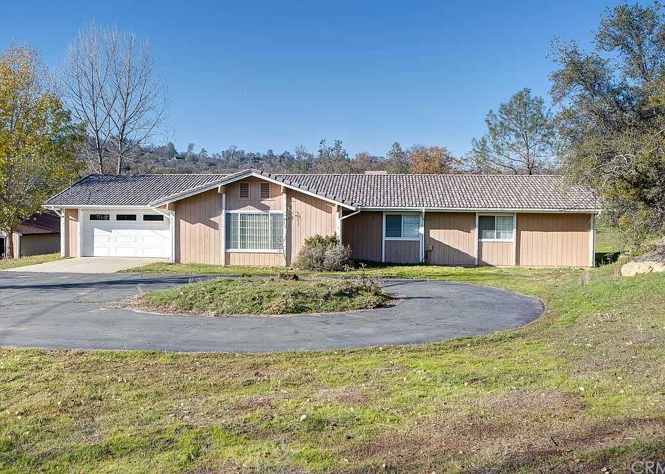 1st image of 41975 Winchester Ct