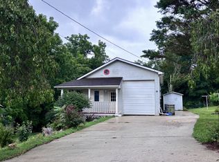 107 Fort St, Estill Springs, TN 37330